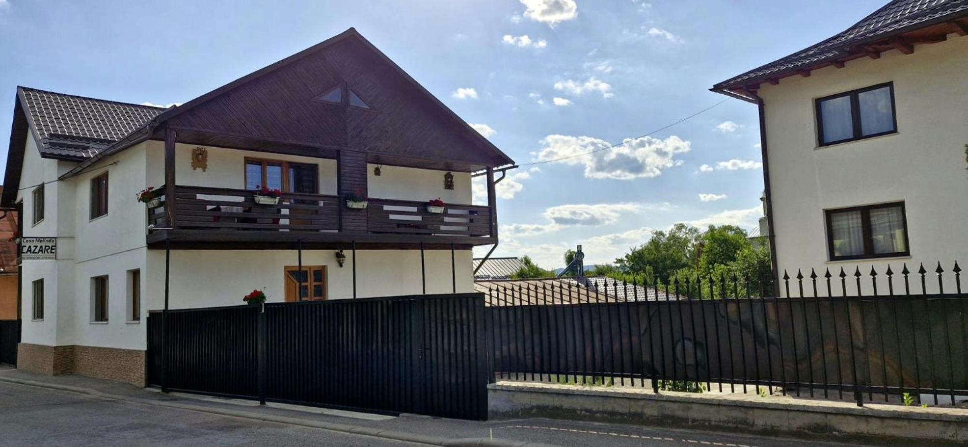 בית אירוח Casa Melinda